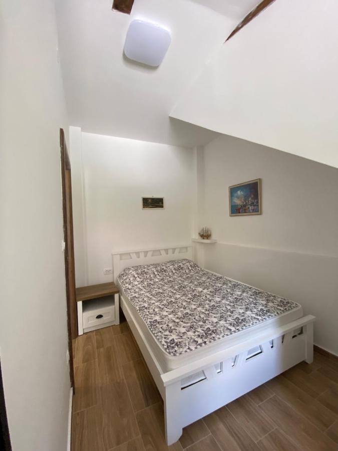 Sunny Bay Apartments Kotor Kültér fotó