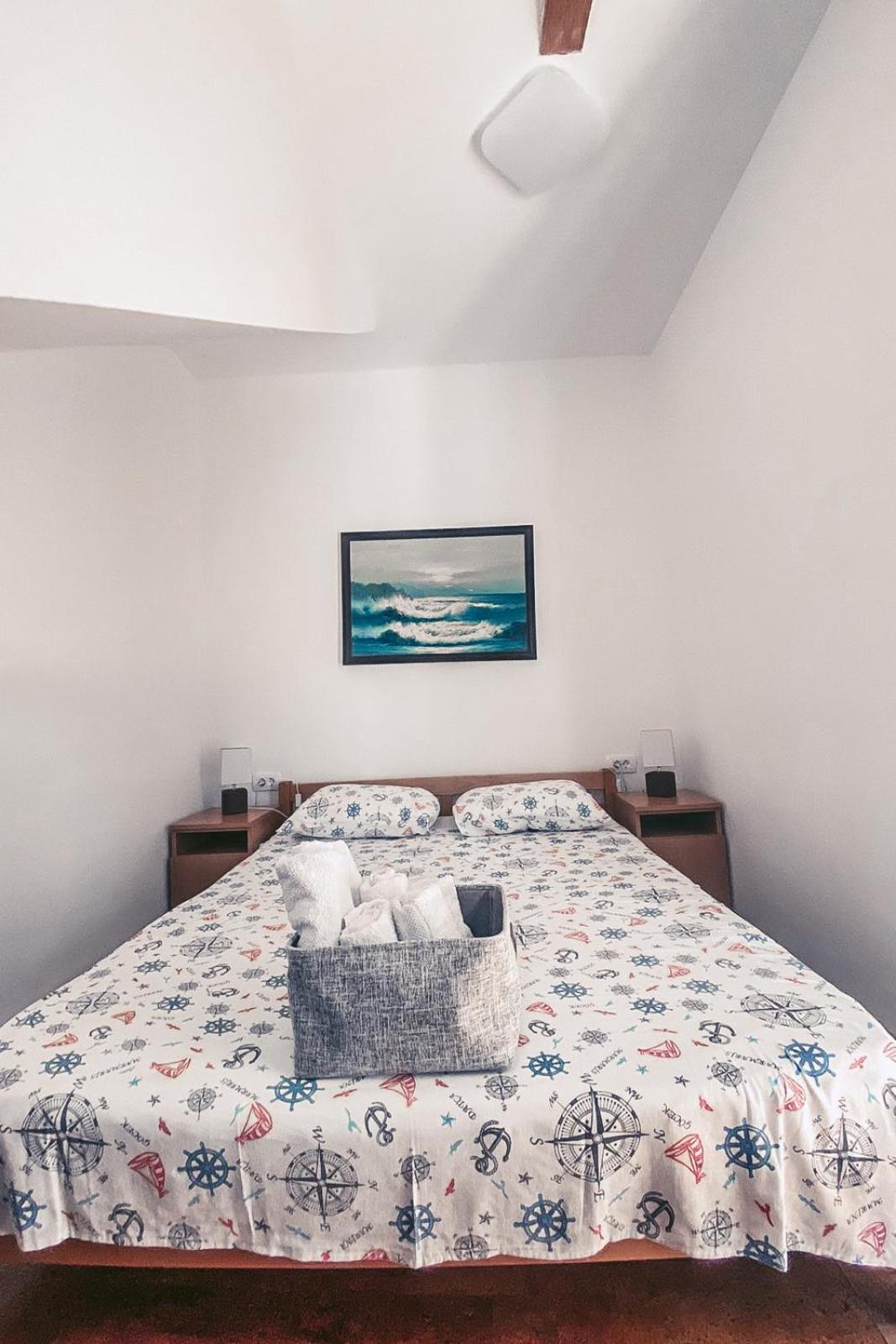 Sunny Bay Apartments Kotor Kültér fotó
